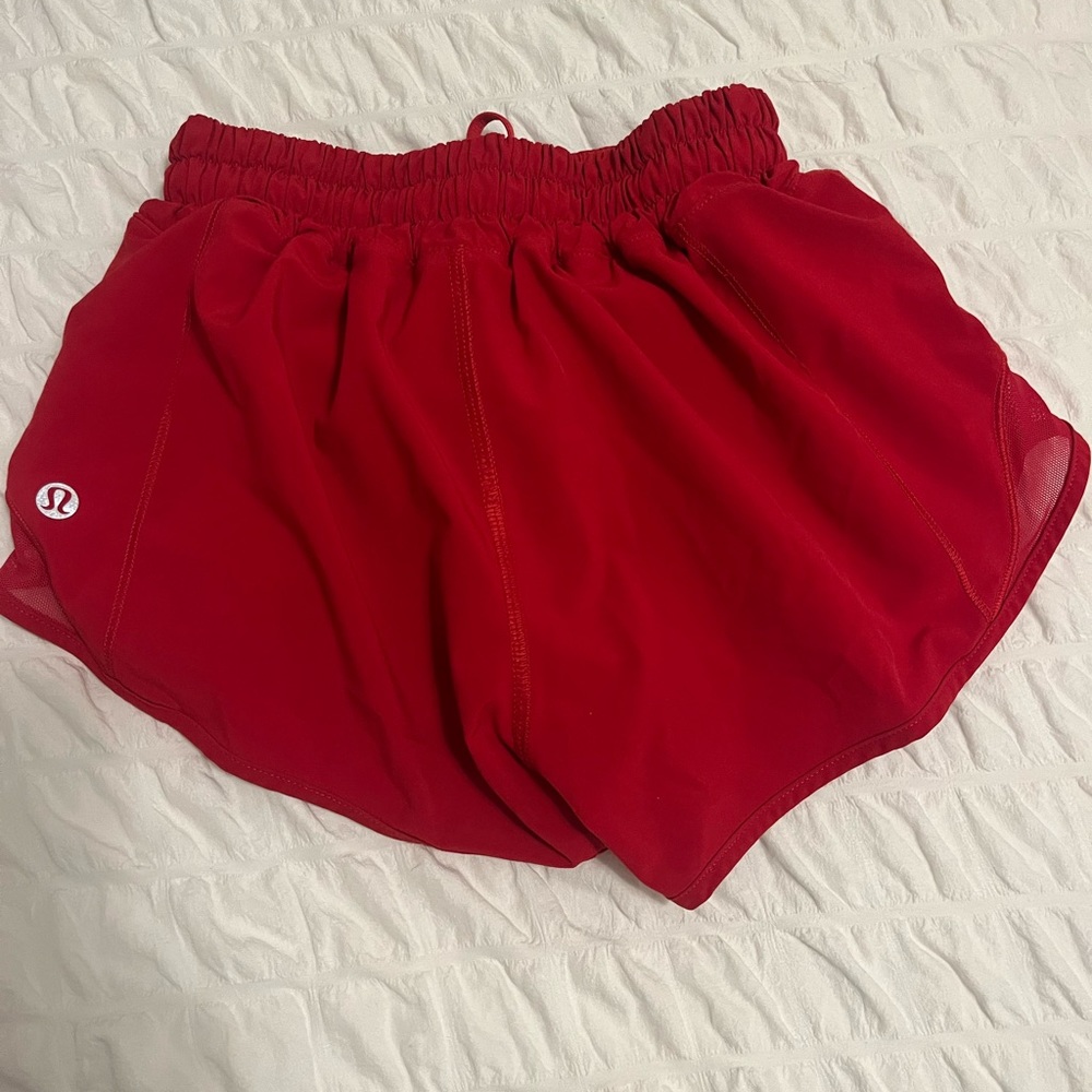 Lululemon hotty hots low rise 2.5